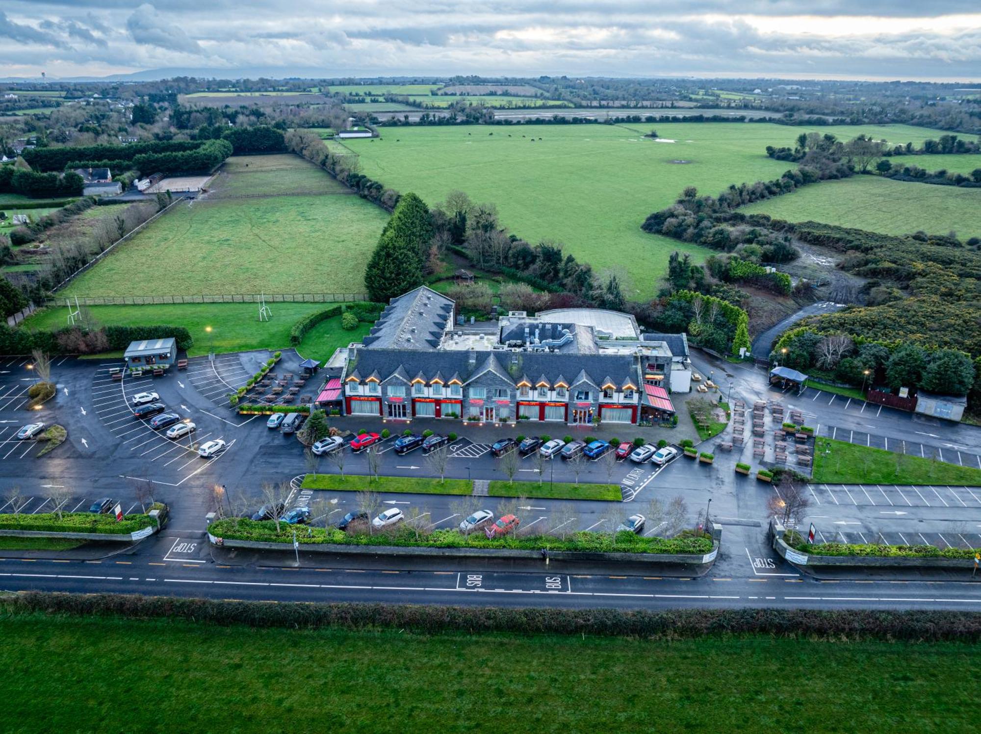 Kettles Country House Hotel Swords Esterno foto